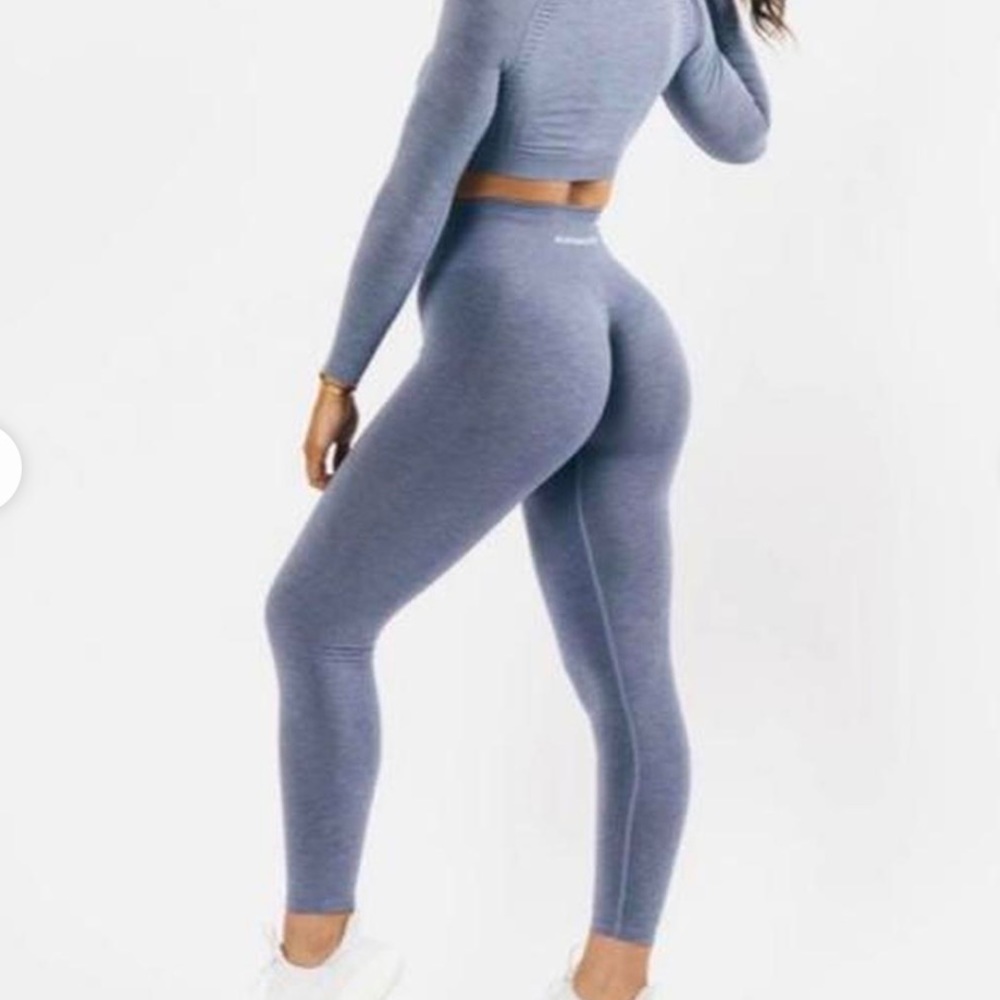 OG Alphalete amplify leggings in French blue